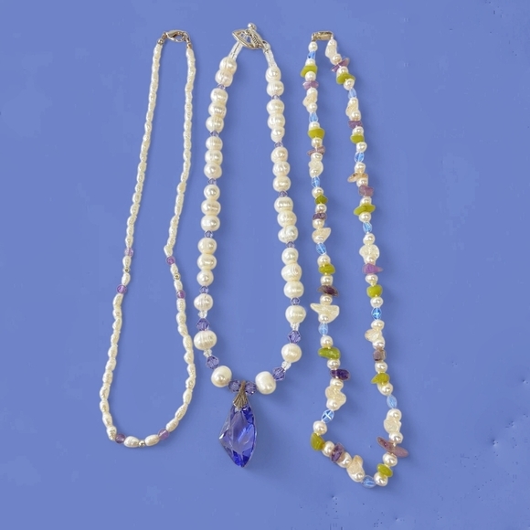 Lot of 16 Genuine Pearl/stone Necklaces with Silver Tone Findings - Picture 3 of 17